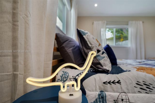 11705 SW 97th Ct, Miami, FL 33176