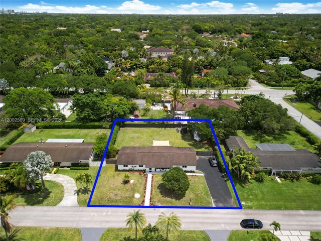 11705 SW 97th Ct, Miami, FL 33176