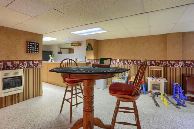 50 BOURBON RED DR, Mechanicsburg, PA 17050
