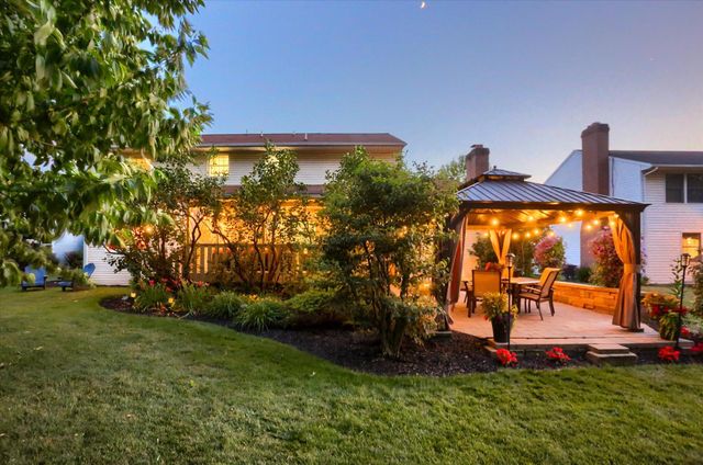50 BOURBON RED DR, Mechanicsburg, PA 17050