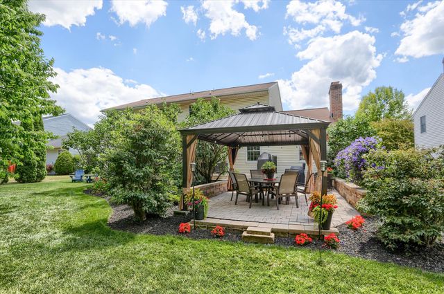 50 BOURBON RED DR, Mechanicsburg, PA 17050