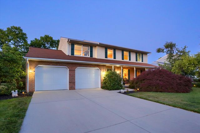 50 BOURBON RED DR, Mechanicsburg, PA 17050