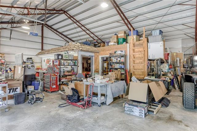 13750 Woodend Road, Bonner Springs, KS 66012