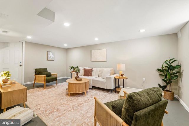 1108 W 43RD ST, Baltimore, MD 21211