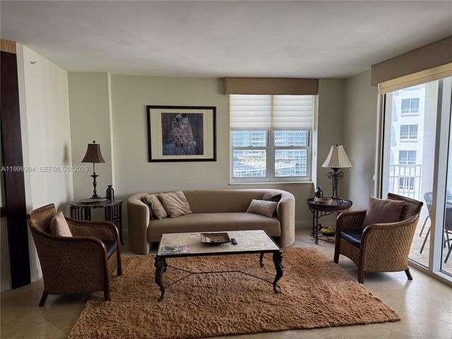 701 Brickell Key Blvd 2104, Miami, FL 33131