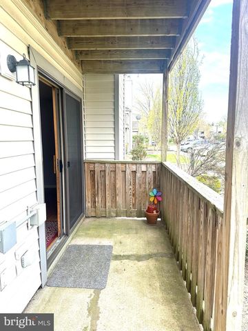 4901 RAVENS CREST DR, Plainsboro, NJ 08536