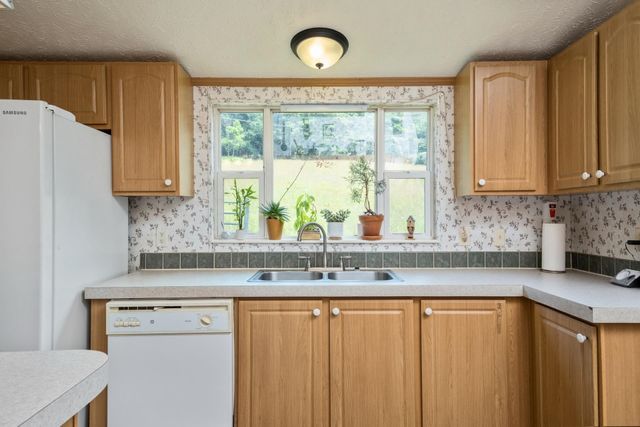 554 HARRIS COVE LN, Elkton, VA 22827