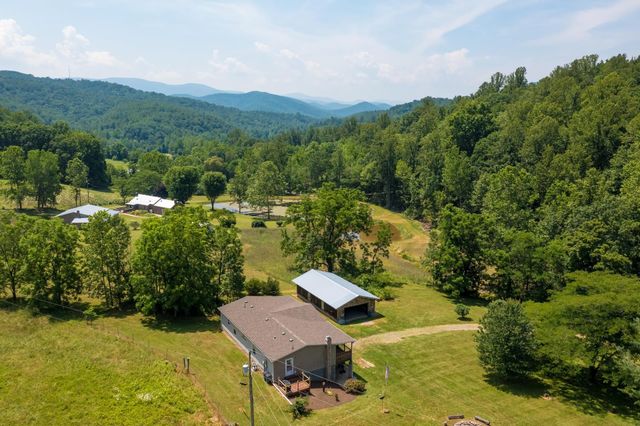 554 HARRIS COVE LN, Elkton, VA 22827