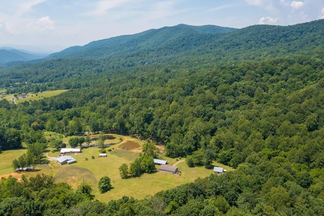 554 HARRIS COVE LN, Elkton, VA 22827