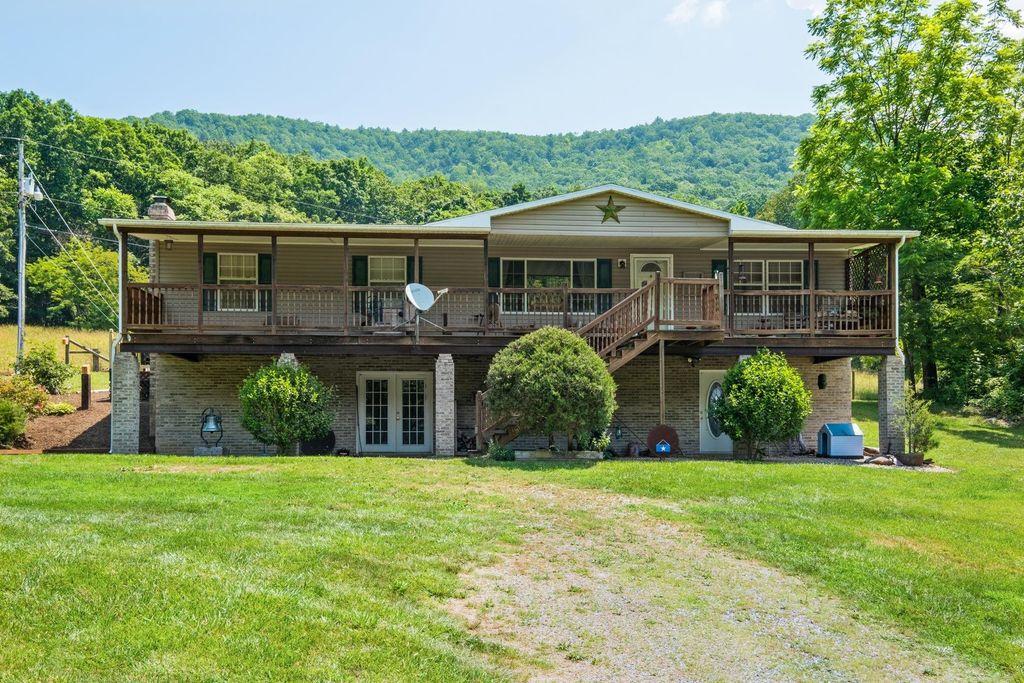 554 HARRIS COVE LN, Elkton, VA 22827