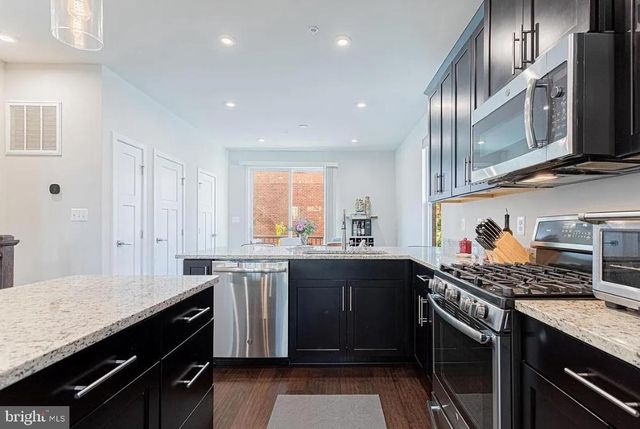 6215 HERALD ST, Hyattsville, MD 20782