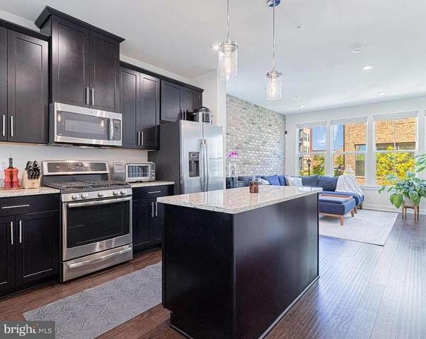 6215 HERALD ST, Hyattsville, MD 20782