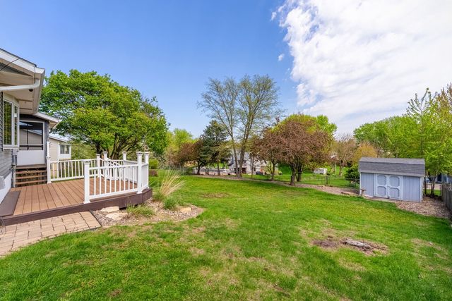 5131 Woodland Avenue, Davenport, IA 52807