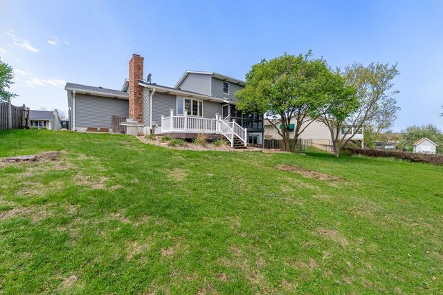 5131 Woodland Avenue, Davenport, IA 52807