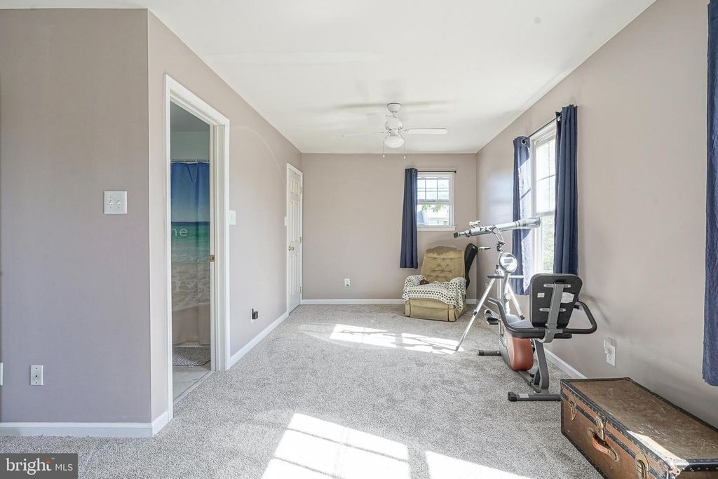 1801 MADISON ST, Cinnaminson, NJ 08077