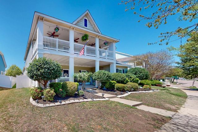 1225 Long Leaf Drive, Savannah, TX 76227