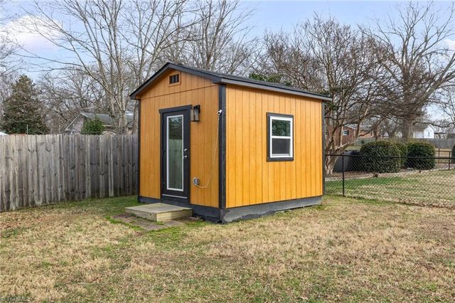 3502 Imperial Drive, High Point, NC 27265