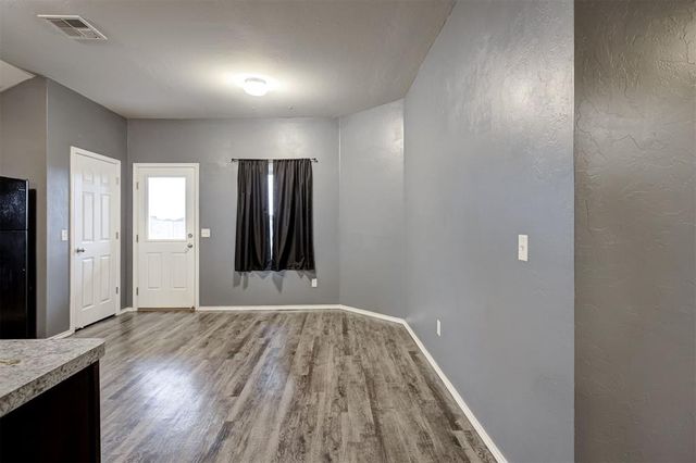 9904 Ruger Road, Yukon, OK 73099