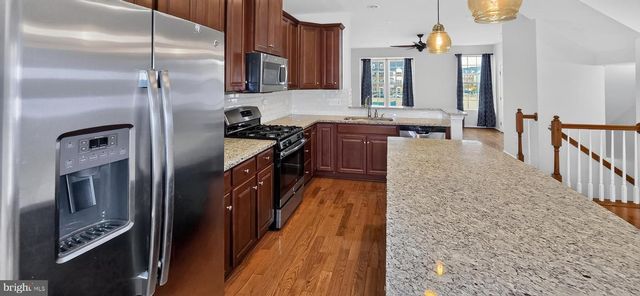 5363 S CENTER DR, Greenbelt, MD 20770