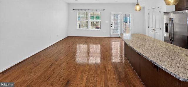 5363 S CENTER DR, Greenbelt, MD 20770