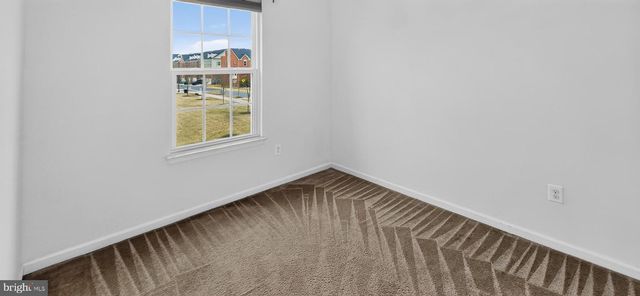 5363 S CENTER DR, Greenbelt, MD 20770