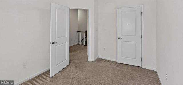 5363 S CENTER DR, Greenbelt, MD 20770