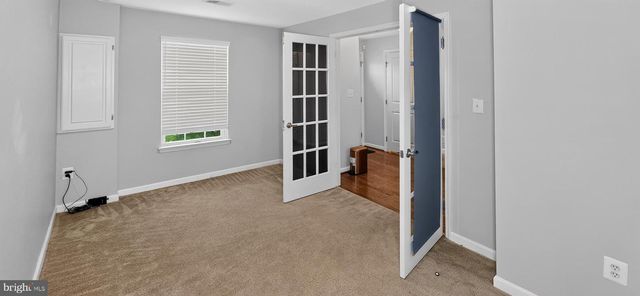 5363 S CENTER DR, Greenbelt, MD 20770