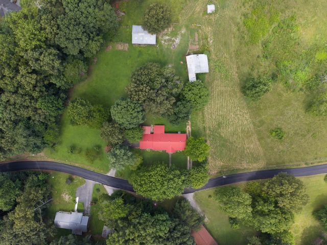 373 Hatch Rd, Rock Island, TN 38581