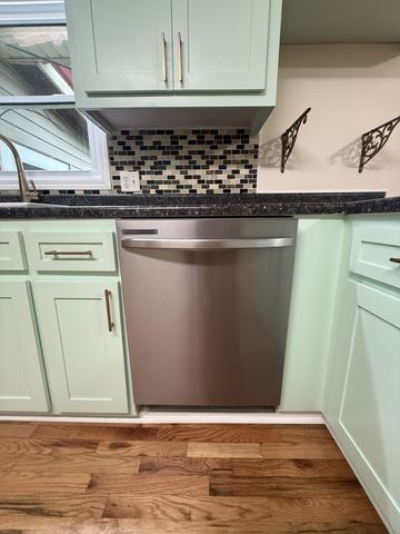 373 Hatch Rd, Rock Island, TN 38581