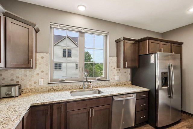 2665 Castle Rock Drive, Fitchburg, WI 53711