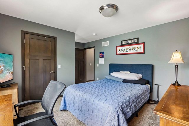 2665 Castle Rock Drive, Fitchburg, WI 53711