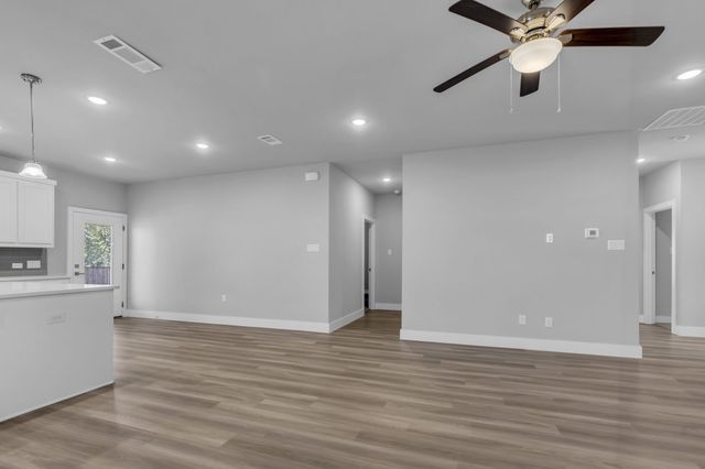 121 W Morton Street, Denison, TX 75021