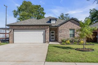 121 W Morton Street, Denison, TX 75021