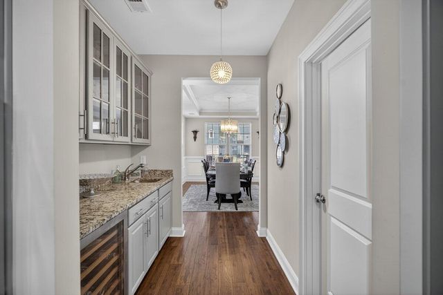 605 S Pointe Boulevard, Summerville, SC 29483