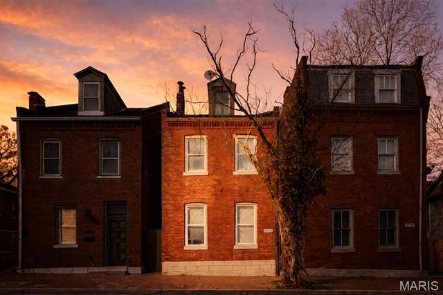 1007 Allen Avenue, St Louis, MO 63104