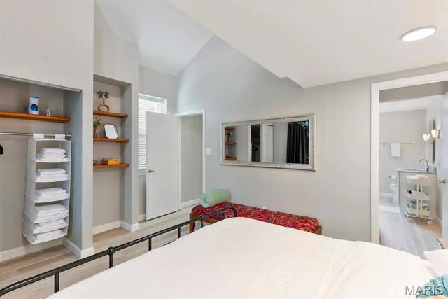 1007 Allen Avenue, St Louis, MO 63104