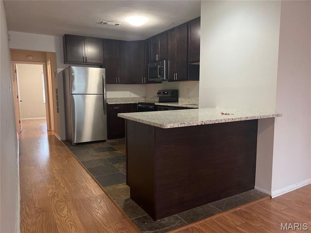 1007 Allen Avenue, St Louis, MO 63104