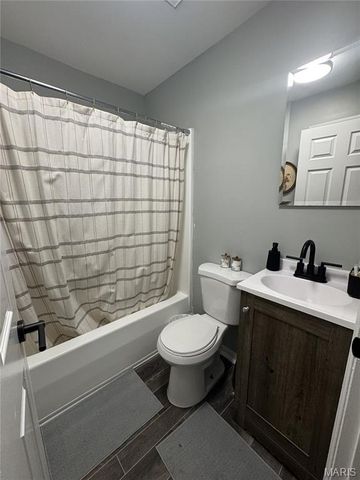 1007 Allen Avenue, St Louis, MO 63104