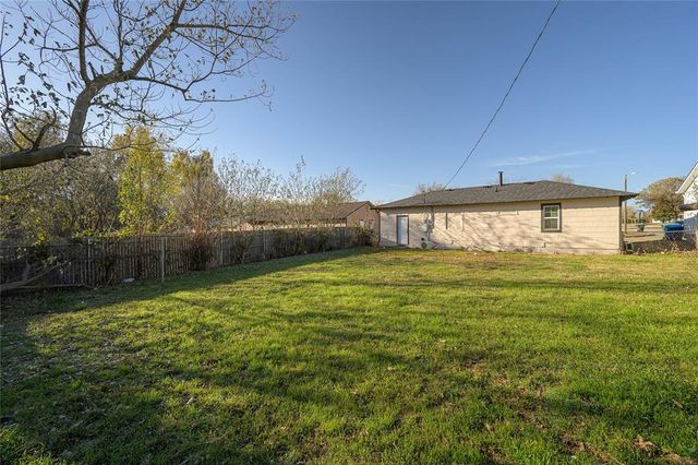 1024 Locust Drive, Oklahoma City, OK 73110