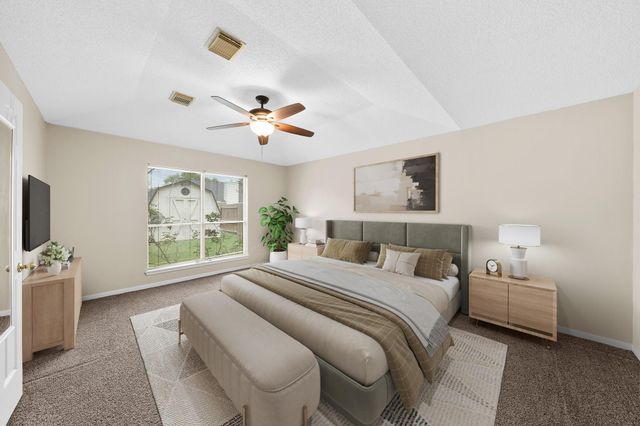 2112 Castle Drive, League City, TX 77573