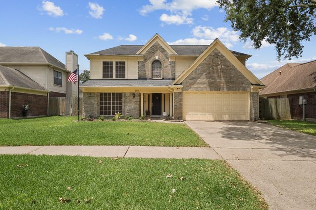 2112 Castle Drive, League City, TX 77573