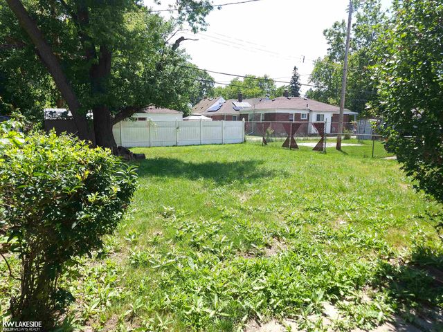 20731 Orangelawn Street, Detroit, MI 48228
