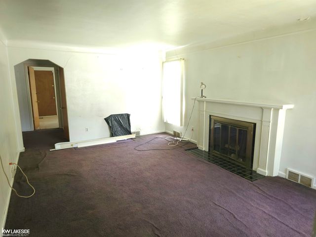 20731 Orangelawn Street, Detroit, MI 48228