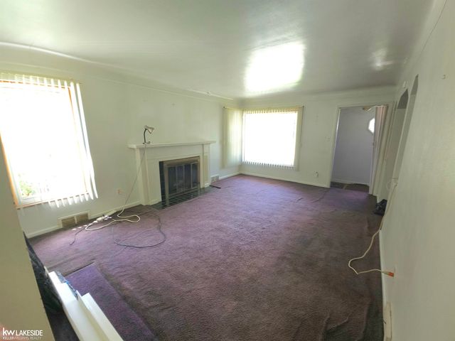 20731 Orangelawn Street, Detroit, MI 48228