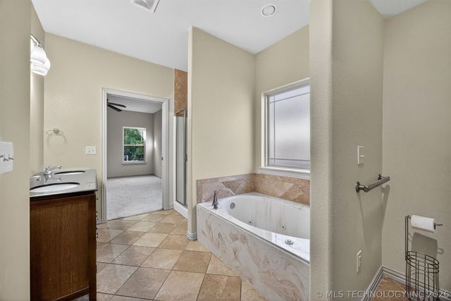 741 W 145th Place S, Glenpool, OK 74033