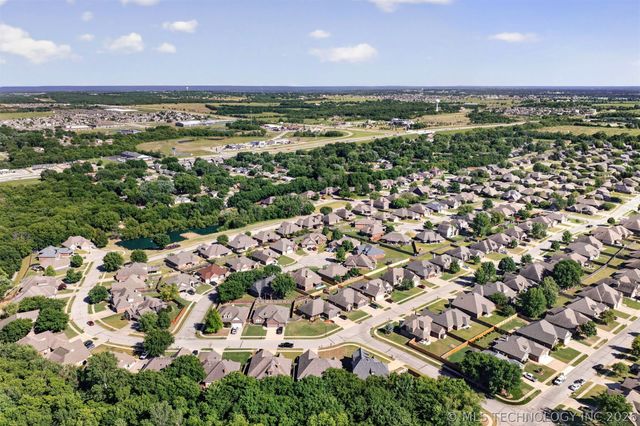 741 W 145th Place S, Glenpool, OK 74033