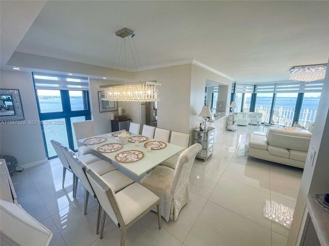 4000 Towerside Ter 2302, Miami, FL 33138