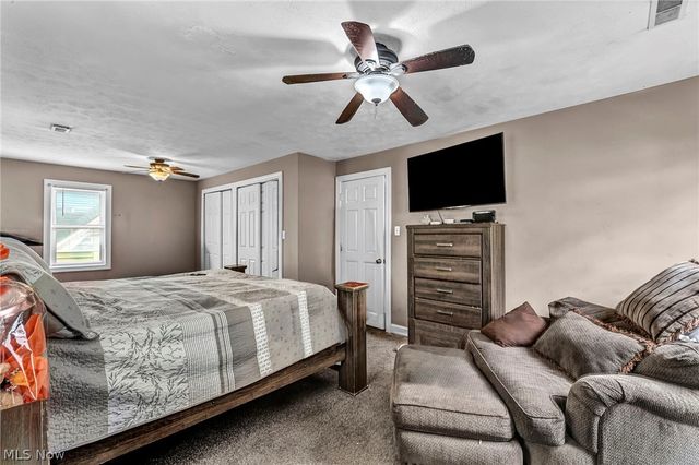 1270 Plainfield Road, South Euclid, OH 44121