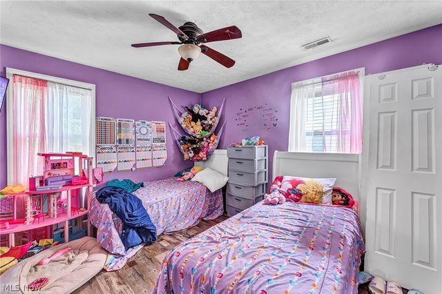 1270 Plainfield Road, South Euclid, OH 44121