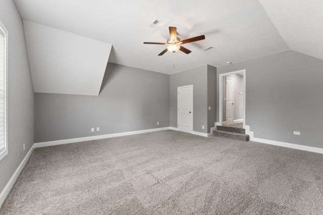 1013 Harrison Way, Clarksville, TN 37042